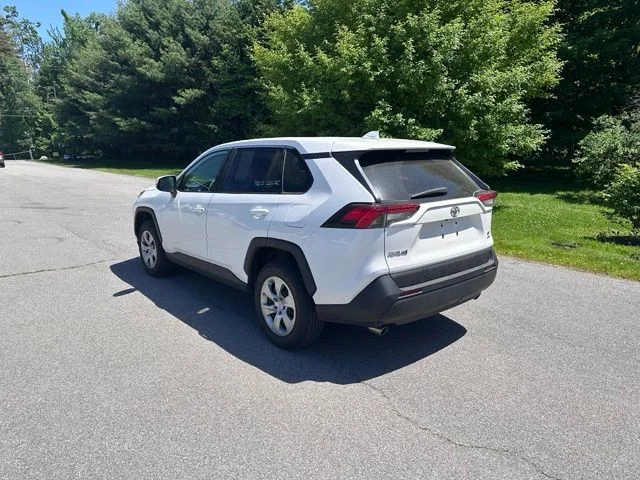 Used 2023 White Toyota LE image 5