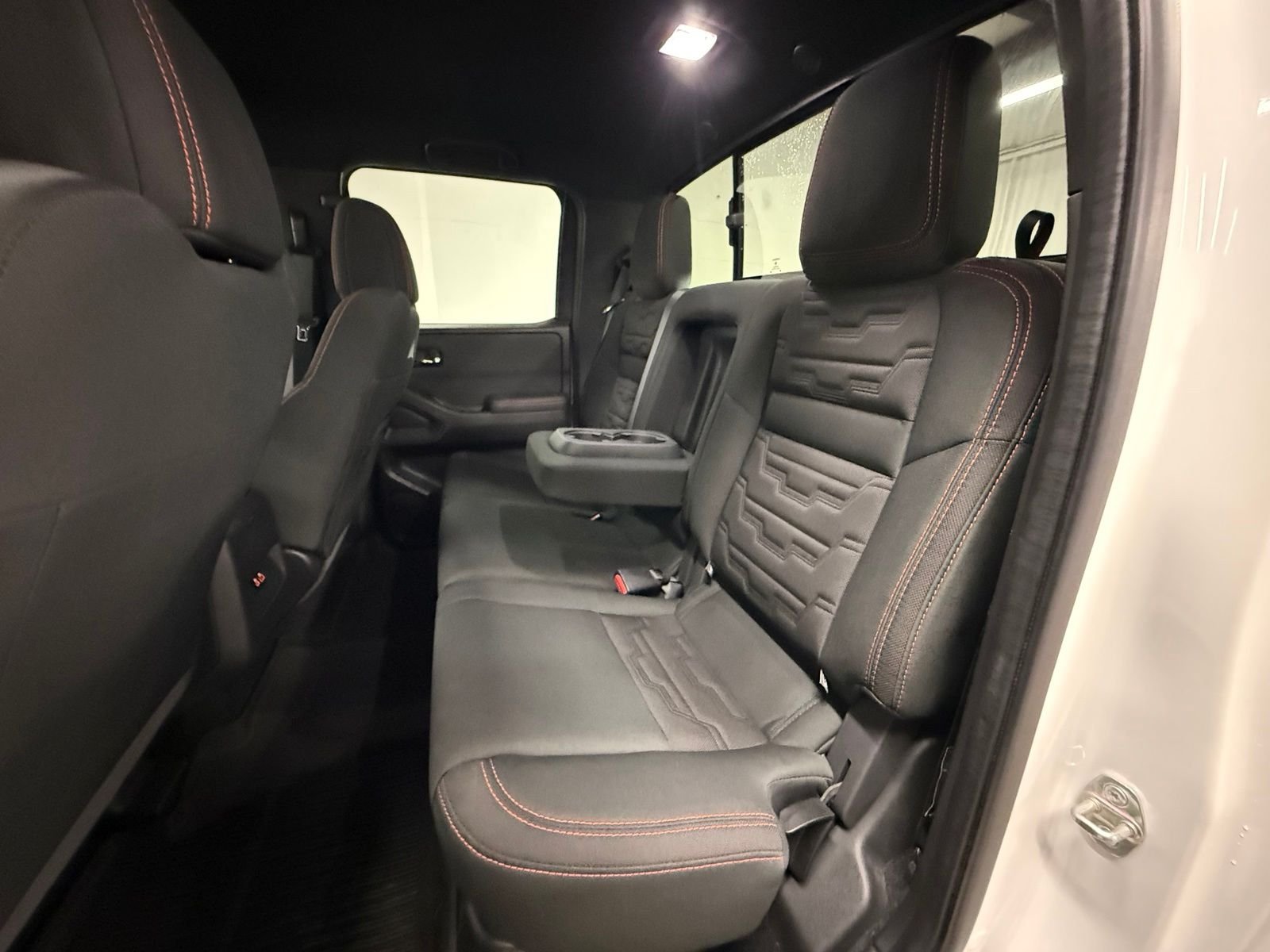 Used 2024 White Nissan PRO-X image 23