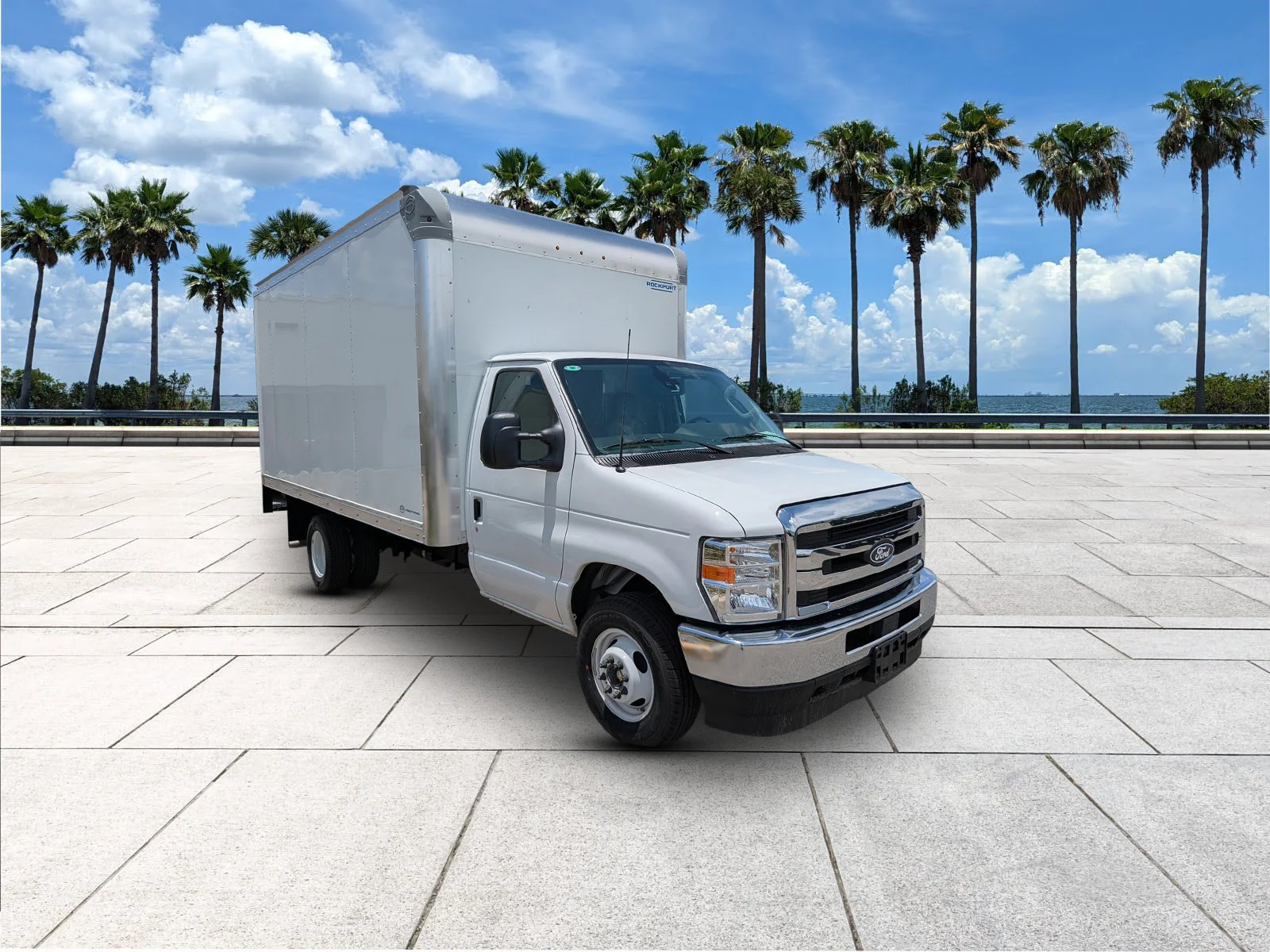 New 2026 Oxford White Ford E-350 SRW image 2