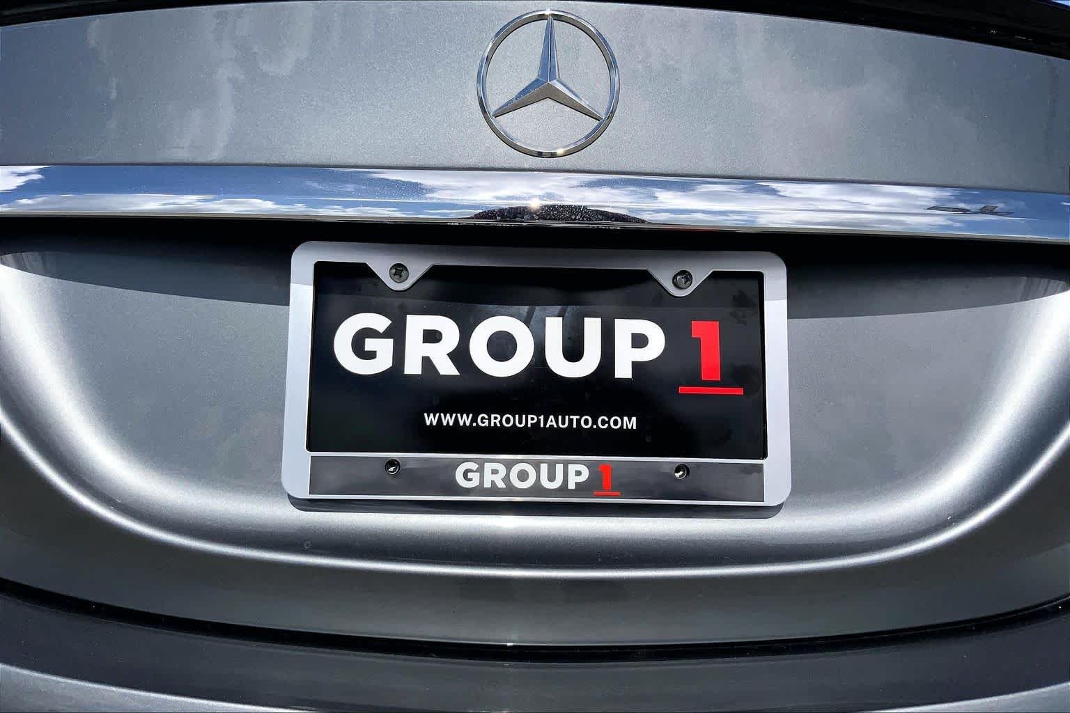 Used 2018 Selenite Grey Metallic Mercedes-Benz C 300 image 10