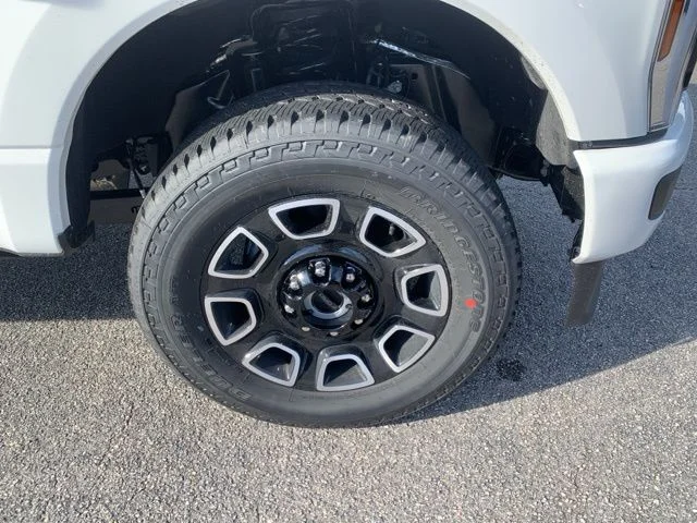 New 2026 White Ford F-350® Platinum® image 31