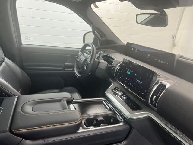 Used 2025 Gray Ford Tremor image 28