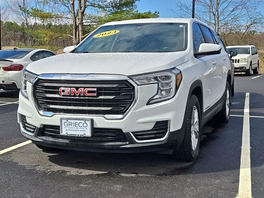2023 GMC Terrain SLE - Photo 32