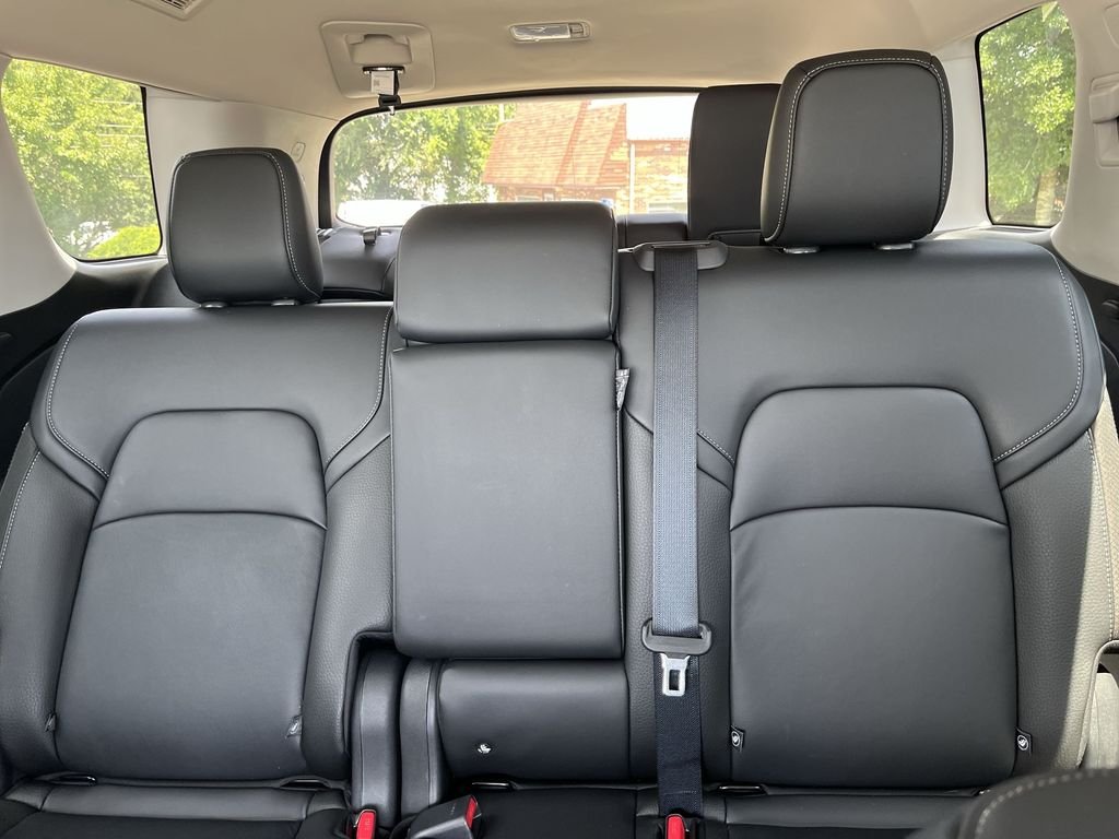 Used 2025 Gray Nissan SL image 22