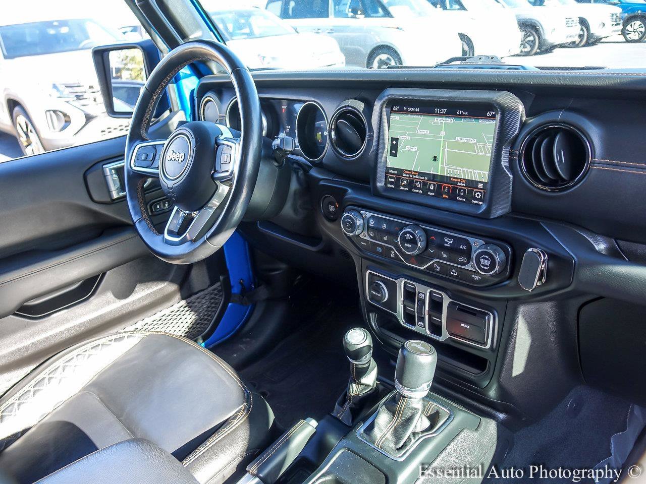 Used 2022 Hydro Blue Pearlcoat Jeep Unlimited Sahara High Altitude image 25