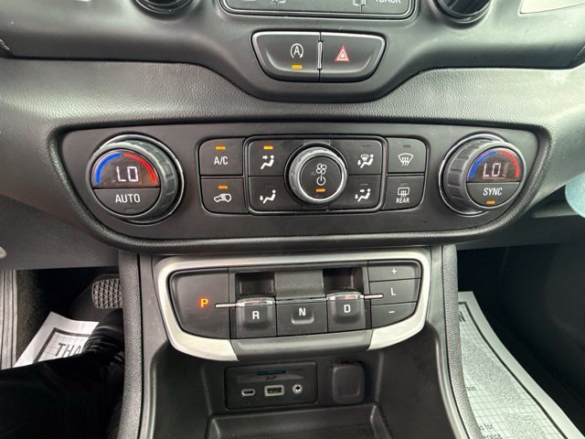 2022 GMC Terrain SLT - Photo 18