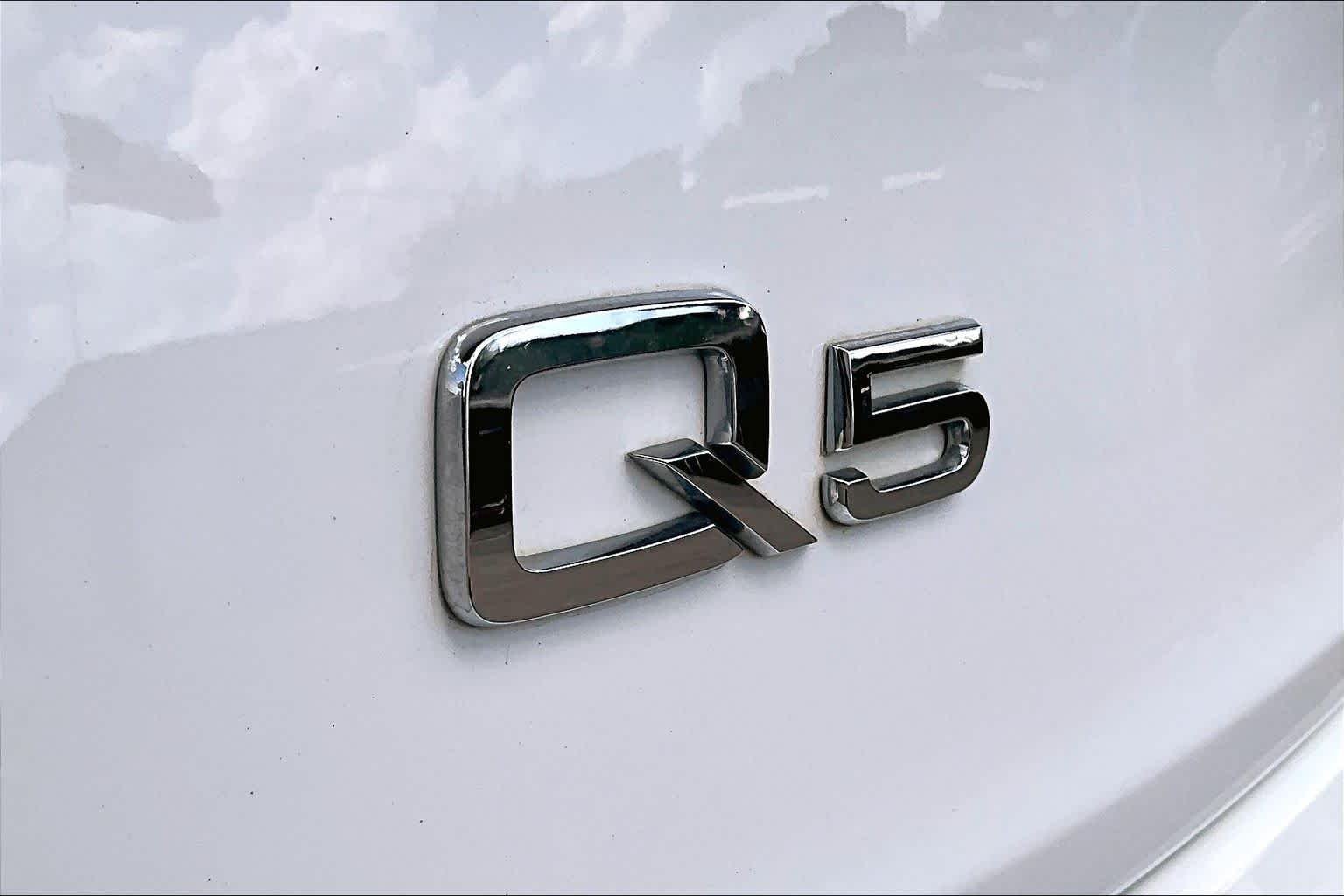 Used 2024 Arkona White Audi S line Premium Plus image 10