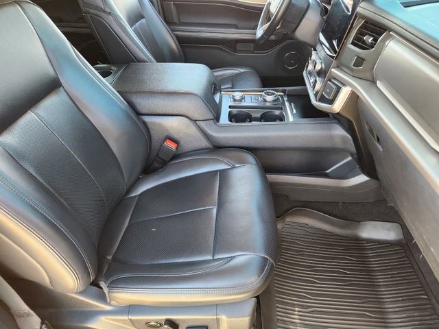 Used 2024 Black Ford XLT image 15