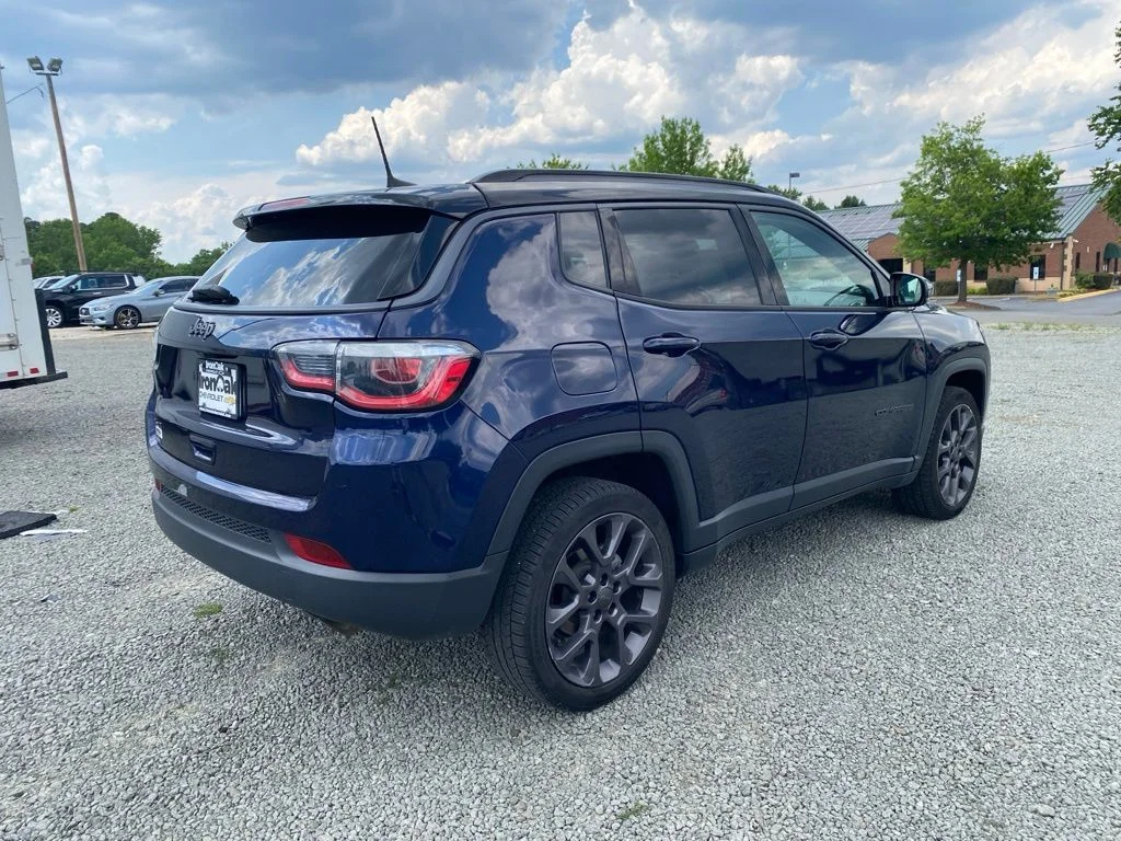 Used 2020 Blue Jeep Limited image 3