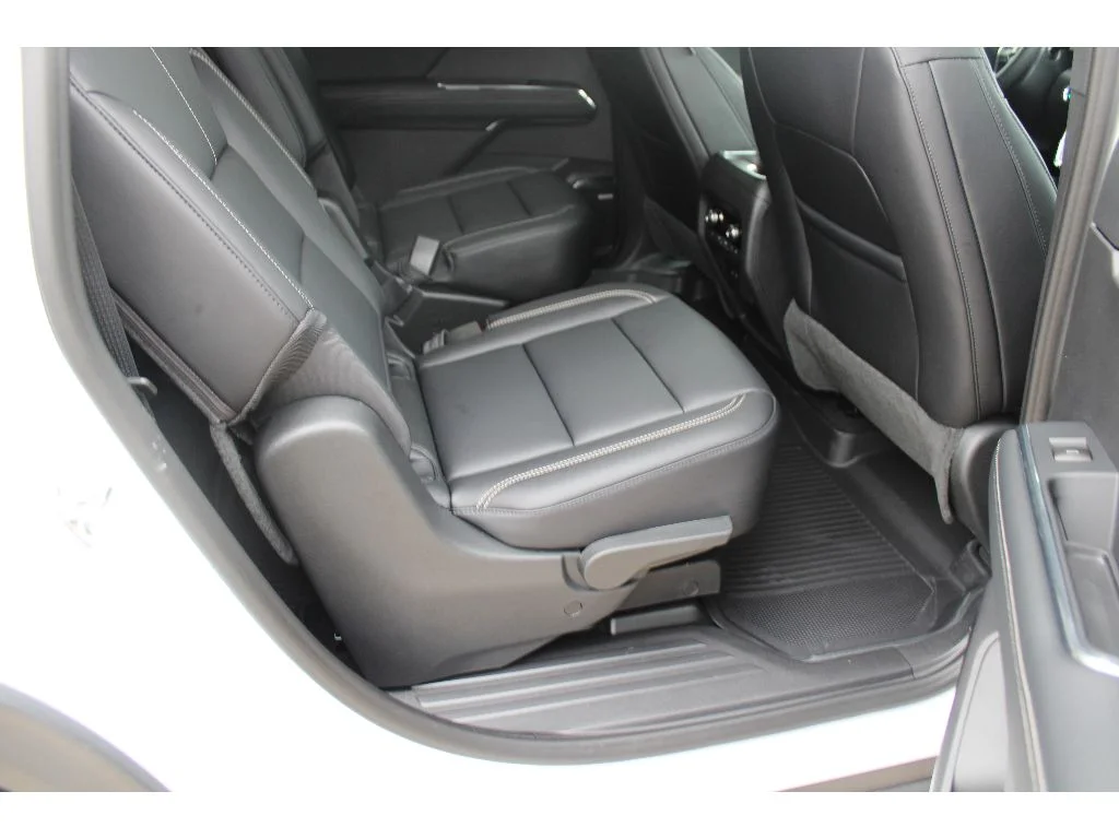 2026 GMC Acadia Elevation - Photo 10