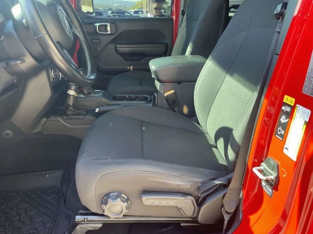 Used 2021 Red Jeep Sport image 16