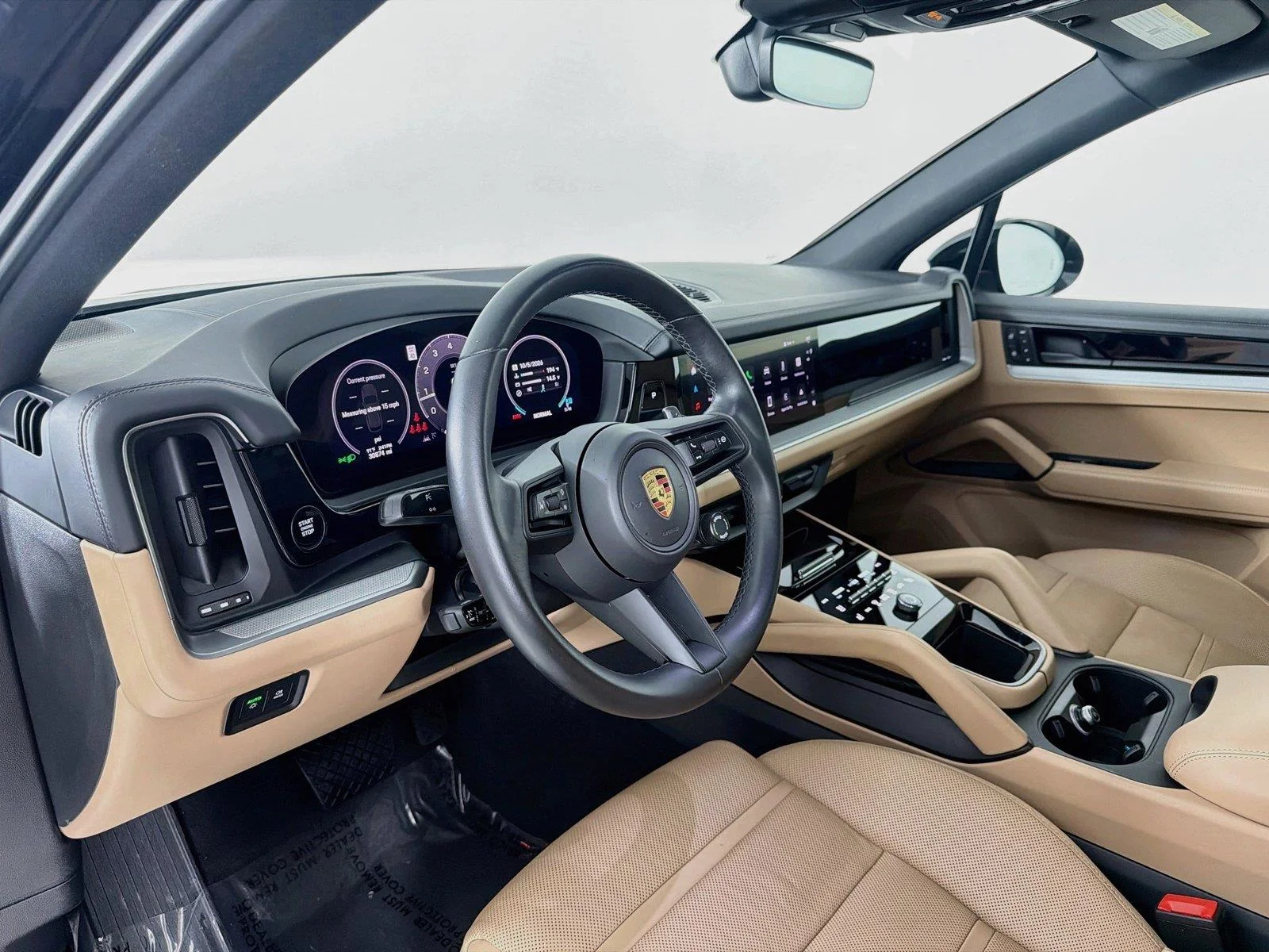 Certified Used 2024  Porsche  image 4