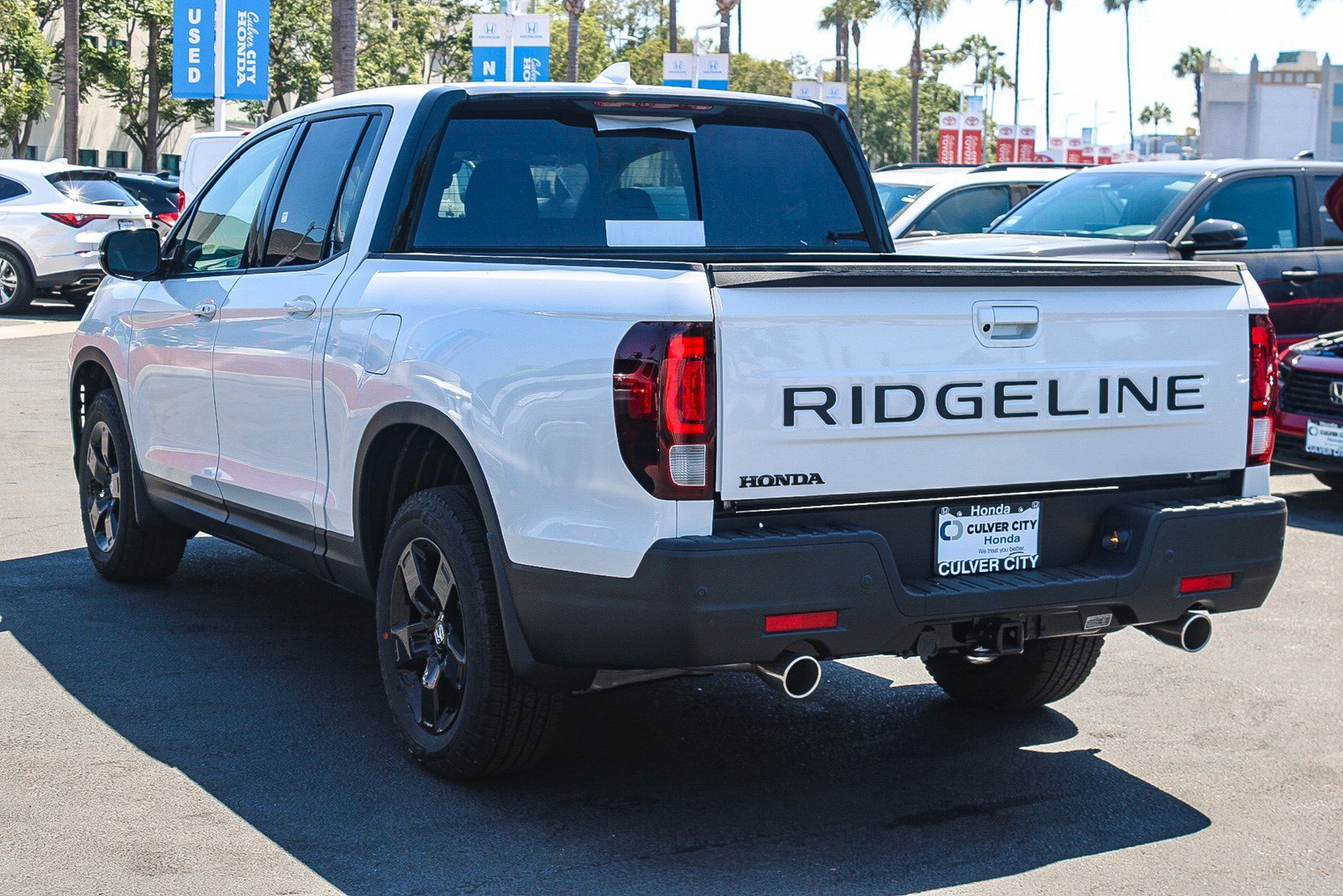 2026 Honda Ridgeline Black Edition - Photo 6