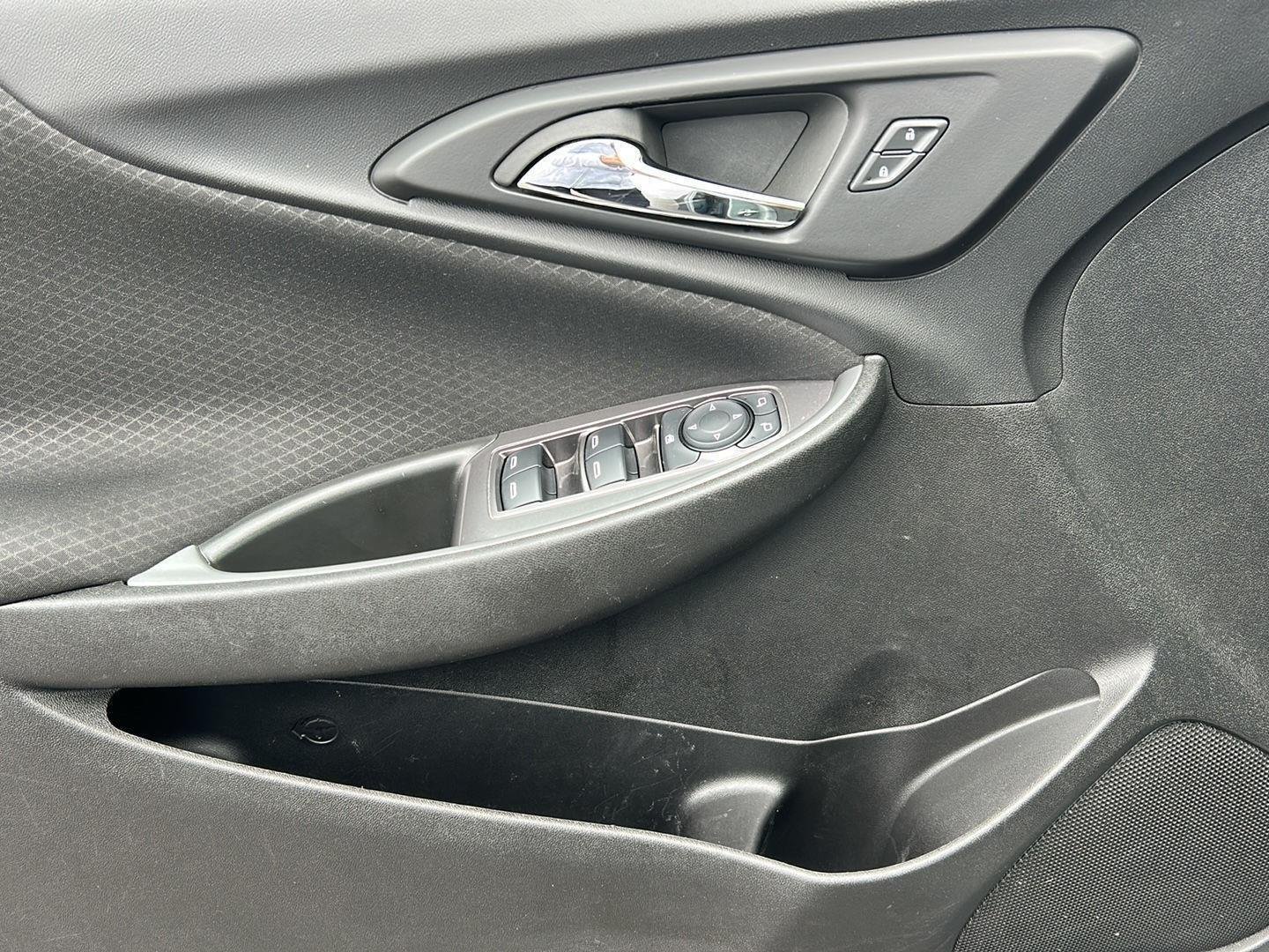 Used 2023 Sterling Gray Metallic Chevrolet RS image 18