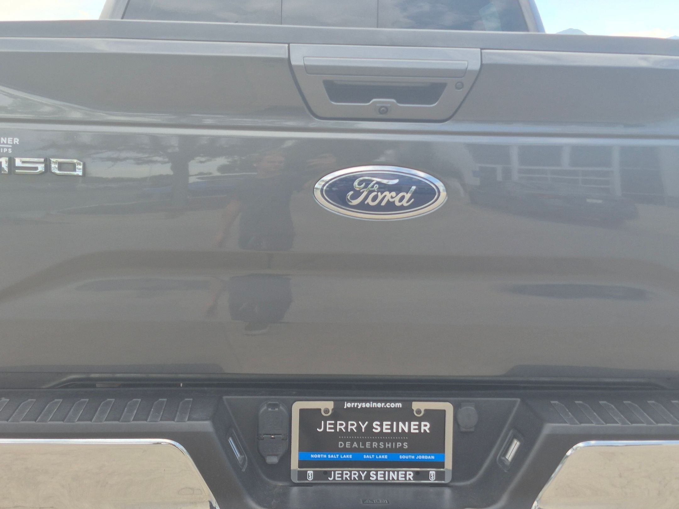 Used 2017 Gray Ford XL image 13