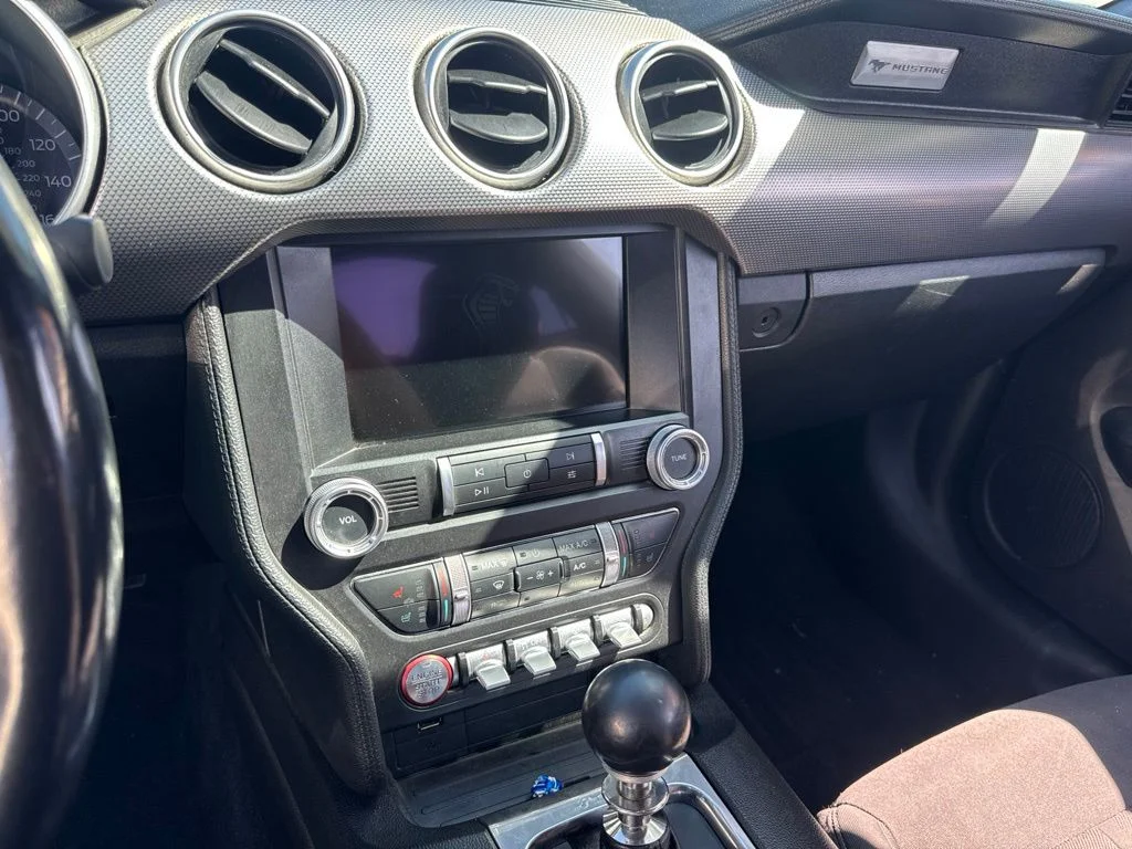 Used 2019 White Ford GT image 8