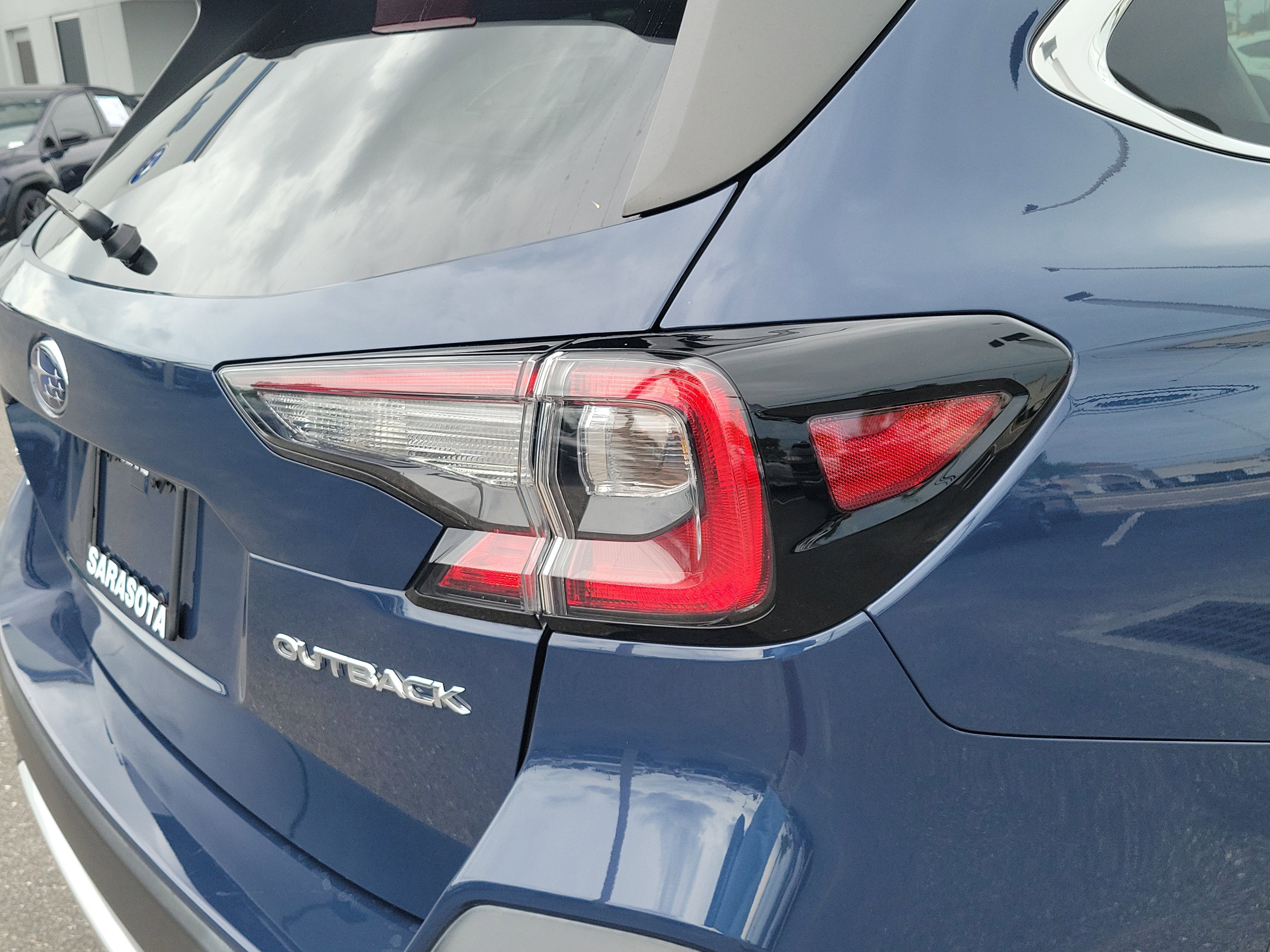 Used 2024 Cosmic Blue Pearl Subaru Limited image 10