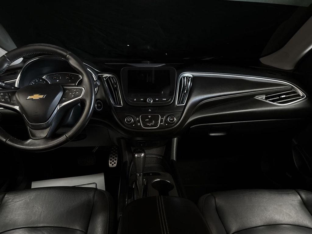 Used 2017 Velvet Chevrolet LT image 20