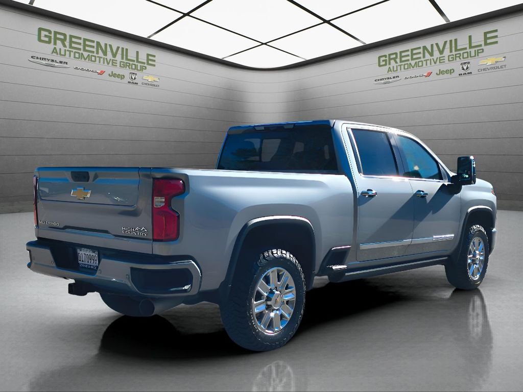 Used 2024 Sterling Gray Metallic Chevrolet High Country Premium Z71 image 9