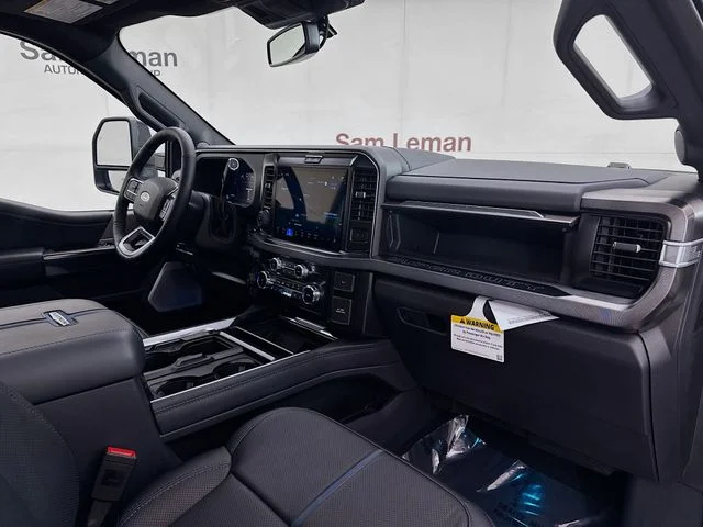 2026 Ford F-350 Super Duty Platinum - Photo 31