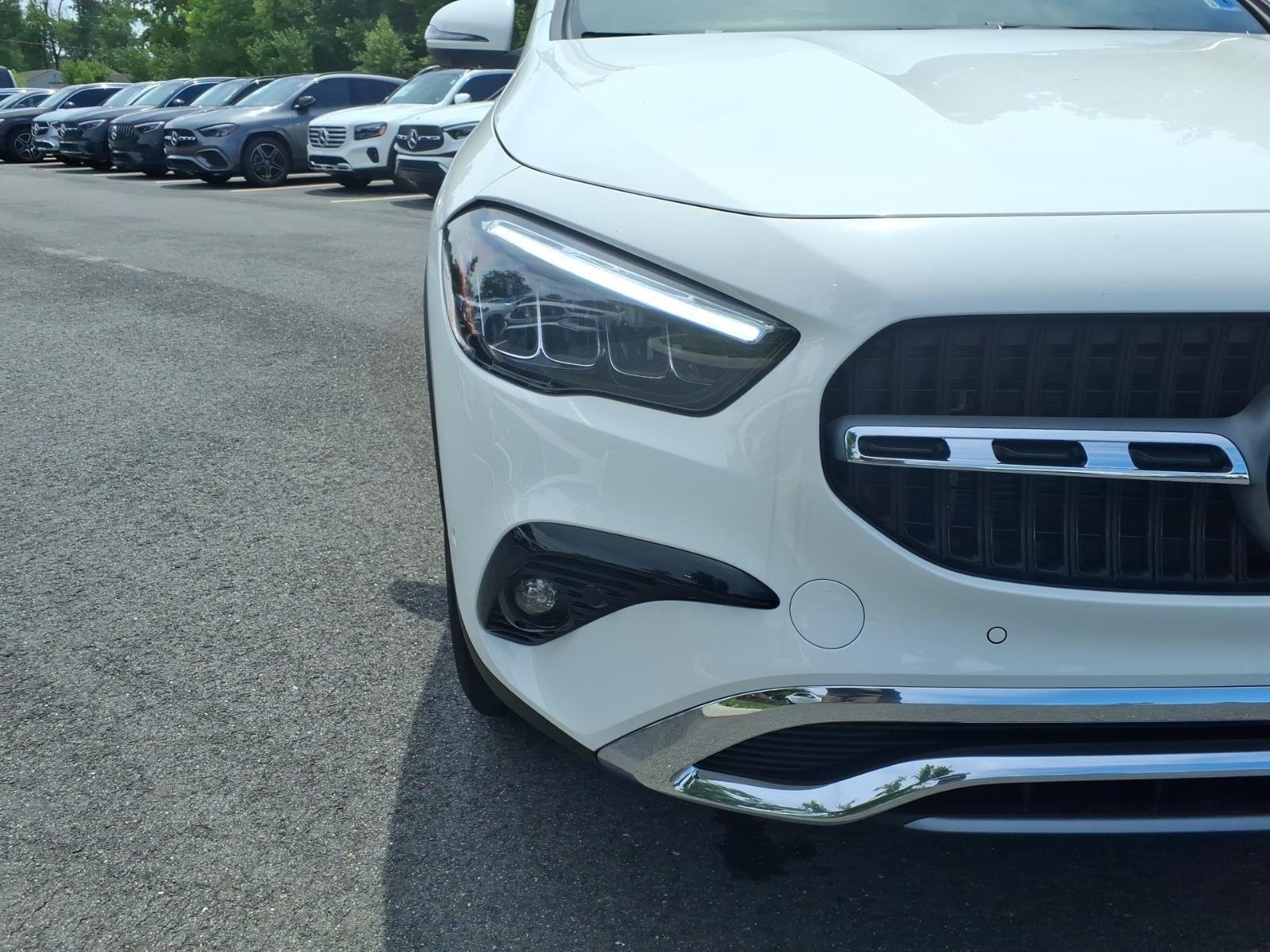 New 2026 Polar White Mercedes-Benz GLA 250 image 3