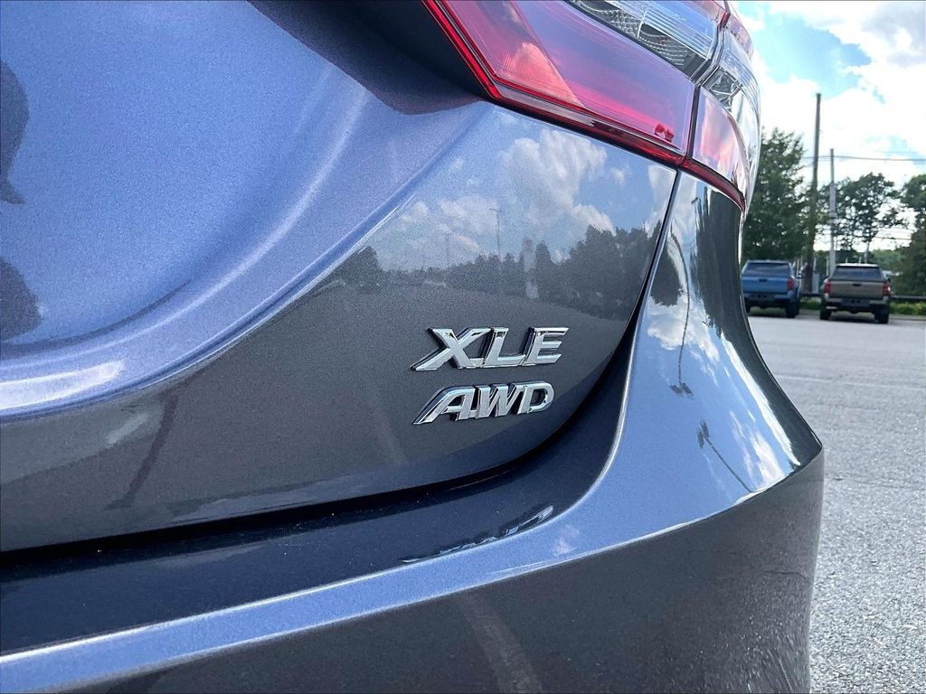 Used 2023 Gray Toyota XLE image 29