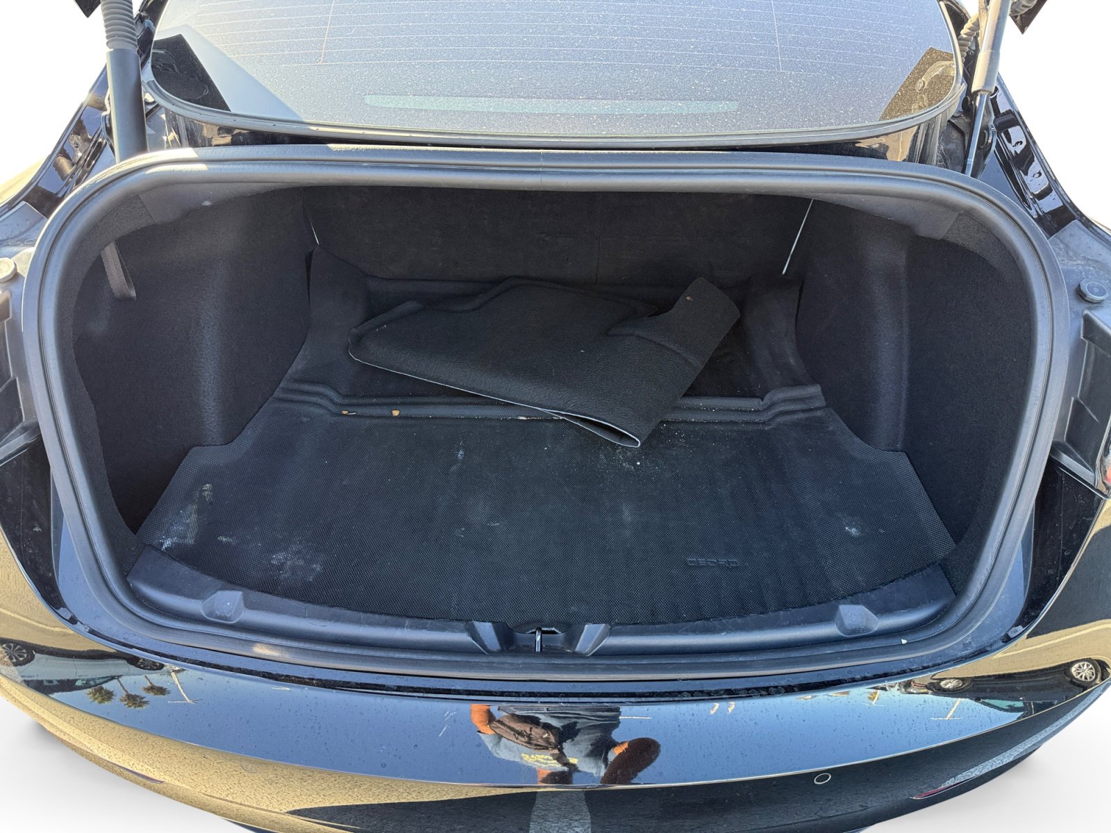 Used 2021 Black Tesla Standard Range Plus image 17