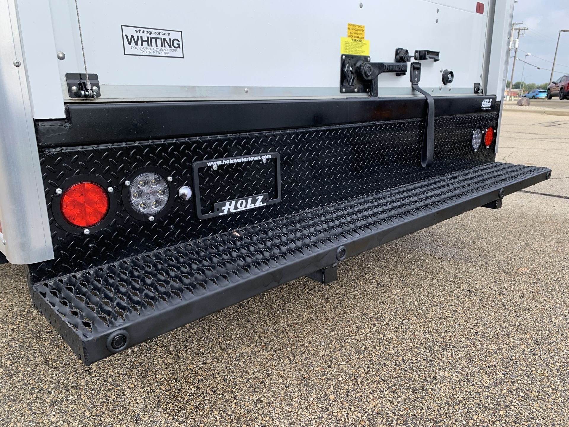 New 2025 Summit White GMC 1WT image 38