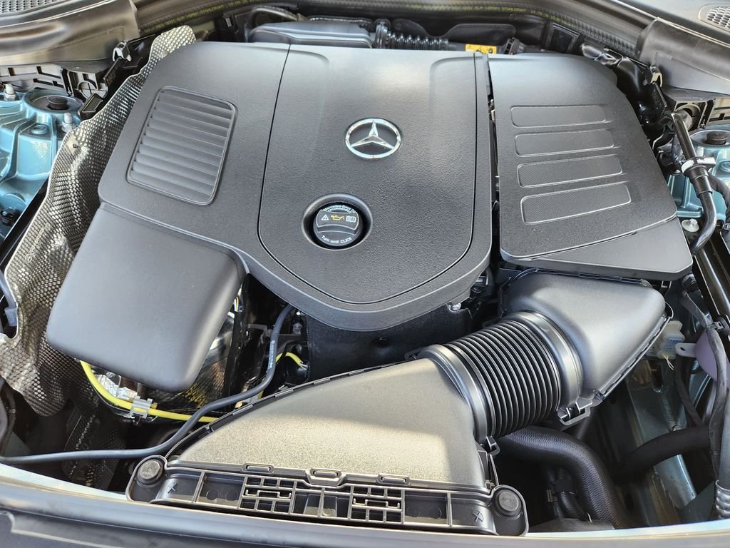 New 2027 Verde Silver Metallic Mercedes-Benz GLC 300 4MATIC® image 19