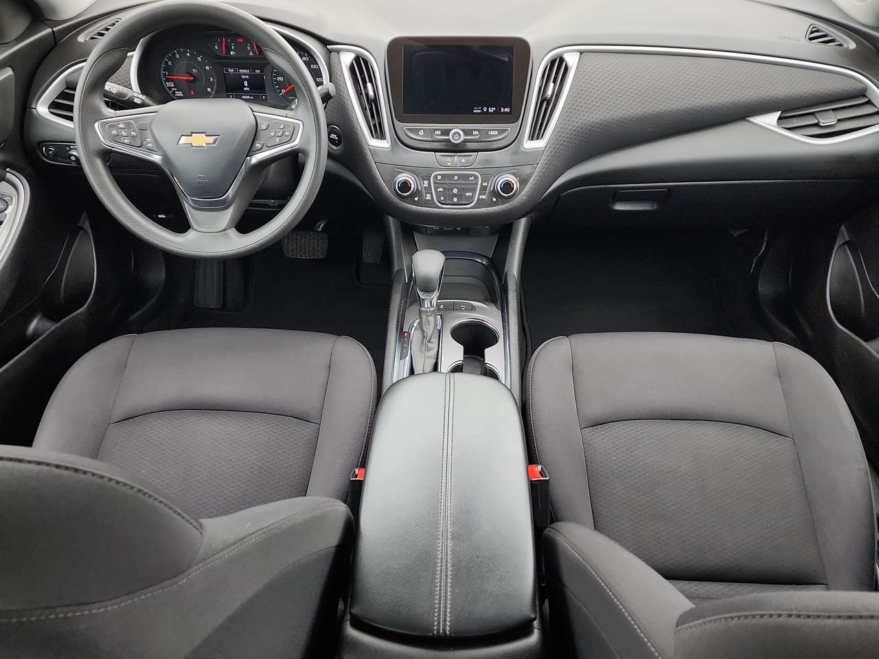 Used 2024 Gray Chevrolet LT image 21