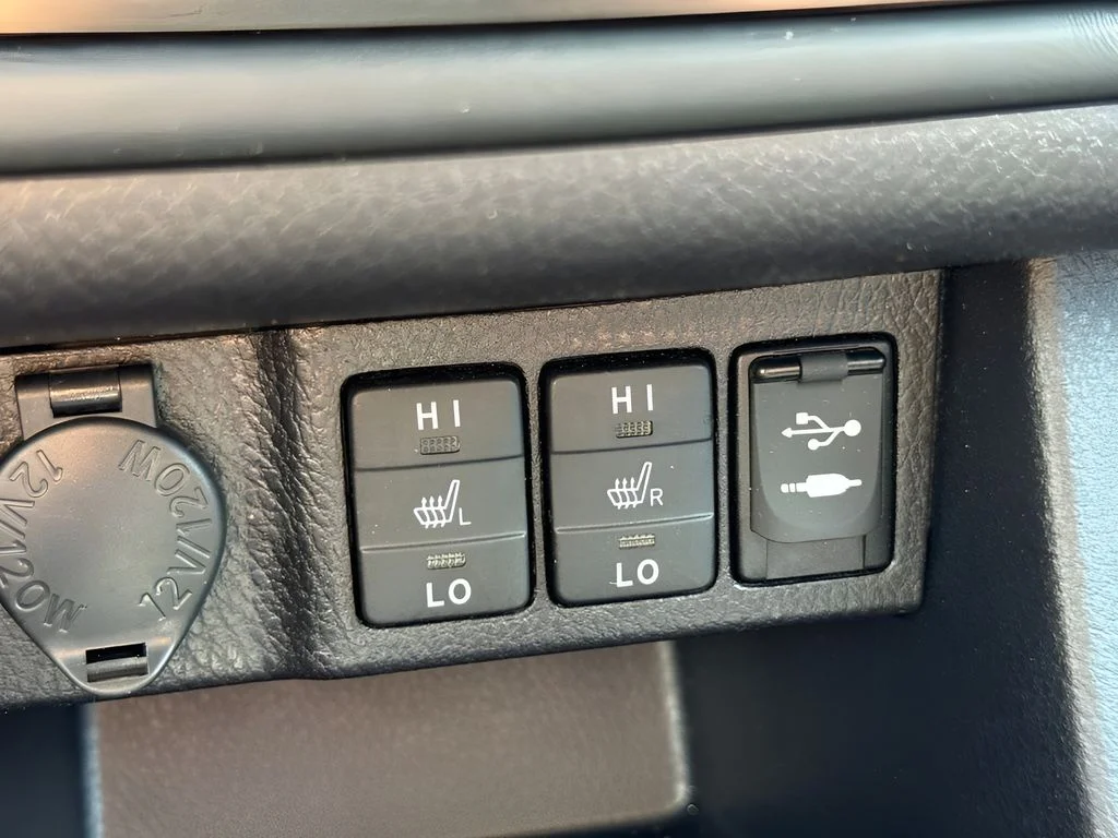 Used 2017 Gray Toyota XLE image 13
