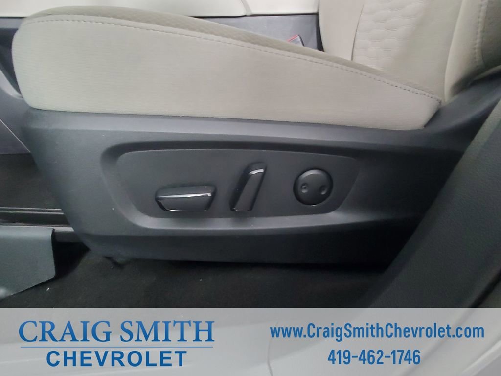 Used 2025 Black Nissan SV image 11
