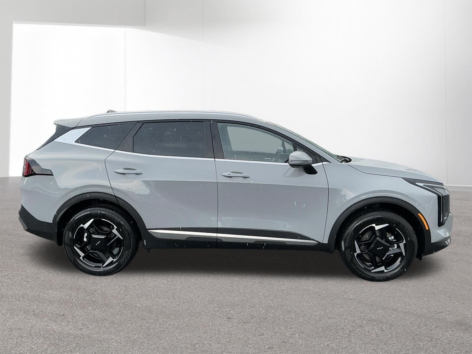 New 2026 Wolf Gray Kia EX image 2
