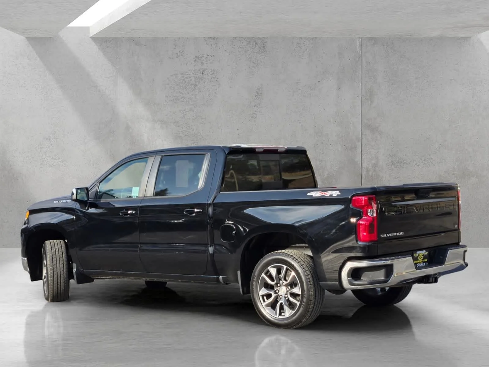 Used 2023 Black Chevrolet LT image 6