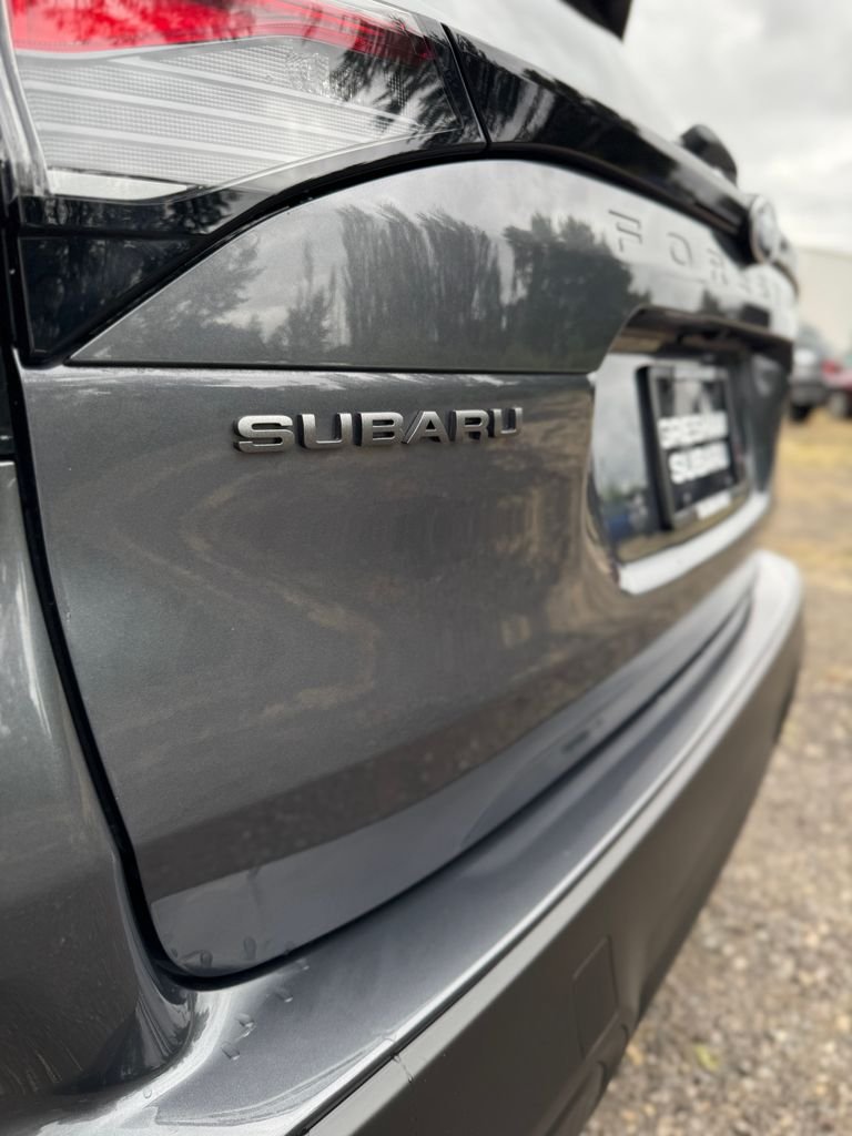 Used 2025 Magnetite Gray Metallic Subaru Premium image 45