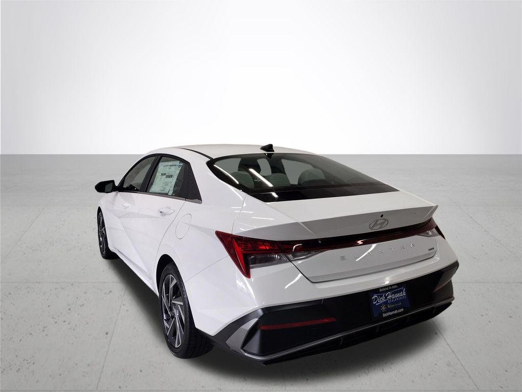 New 2026 White Hyundai Limited image 10