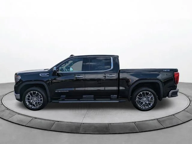 2026 GMC Sierra 1500 SLT - Photo 7