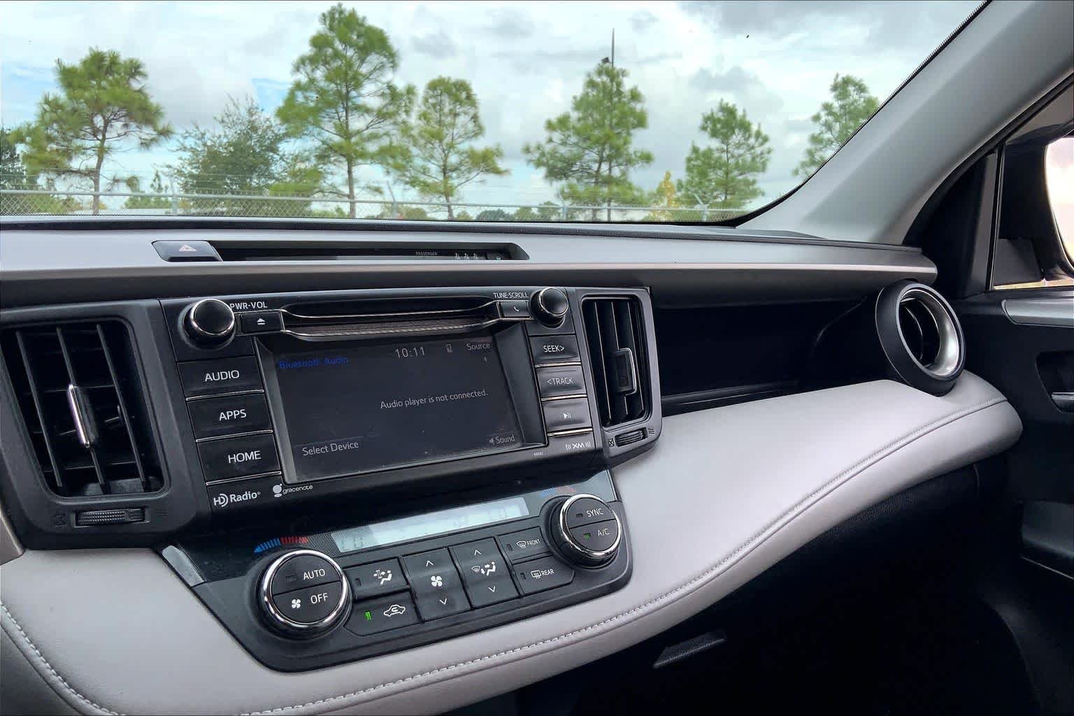Used 2017 Black Toyota XLE image 35