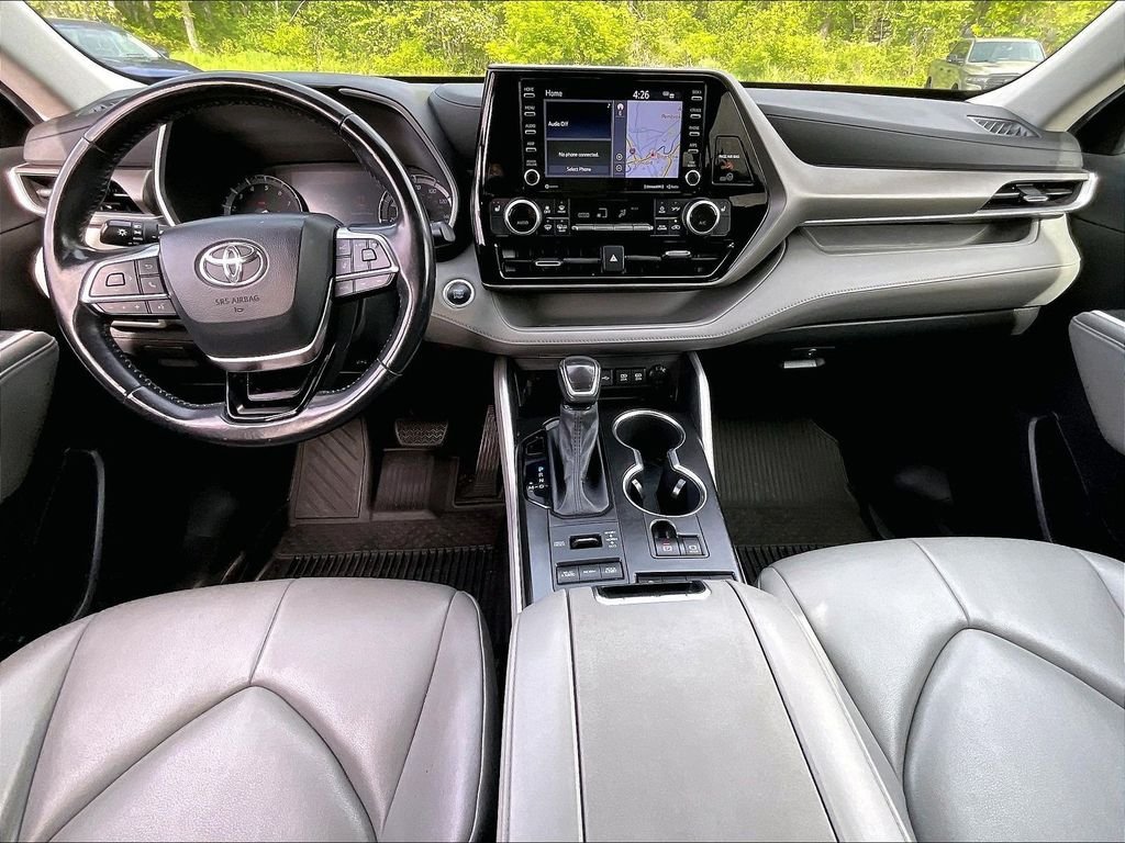 Used 2020 Blue Toyota XLE image 22