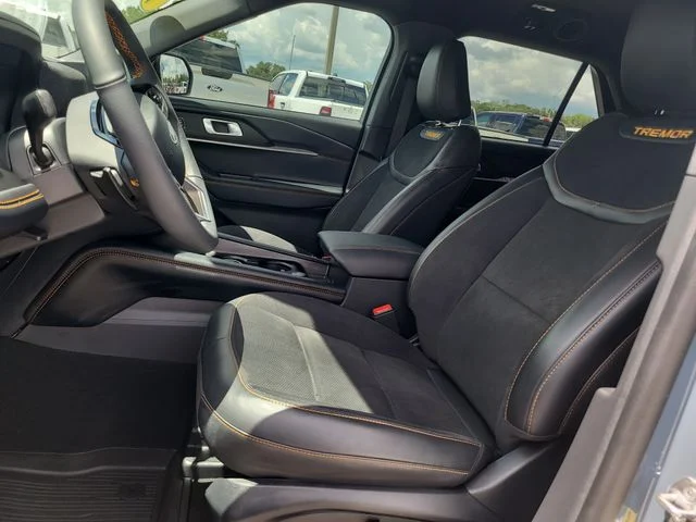 Used 2026 Blue Ford Tremor image 21