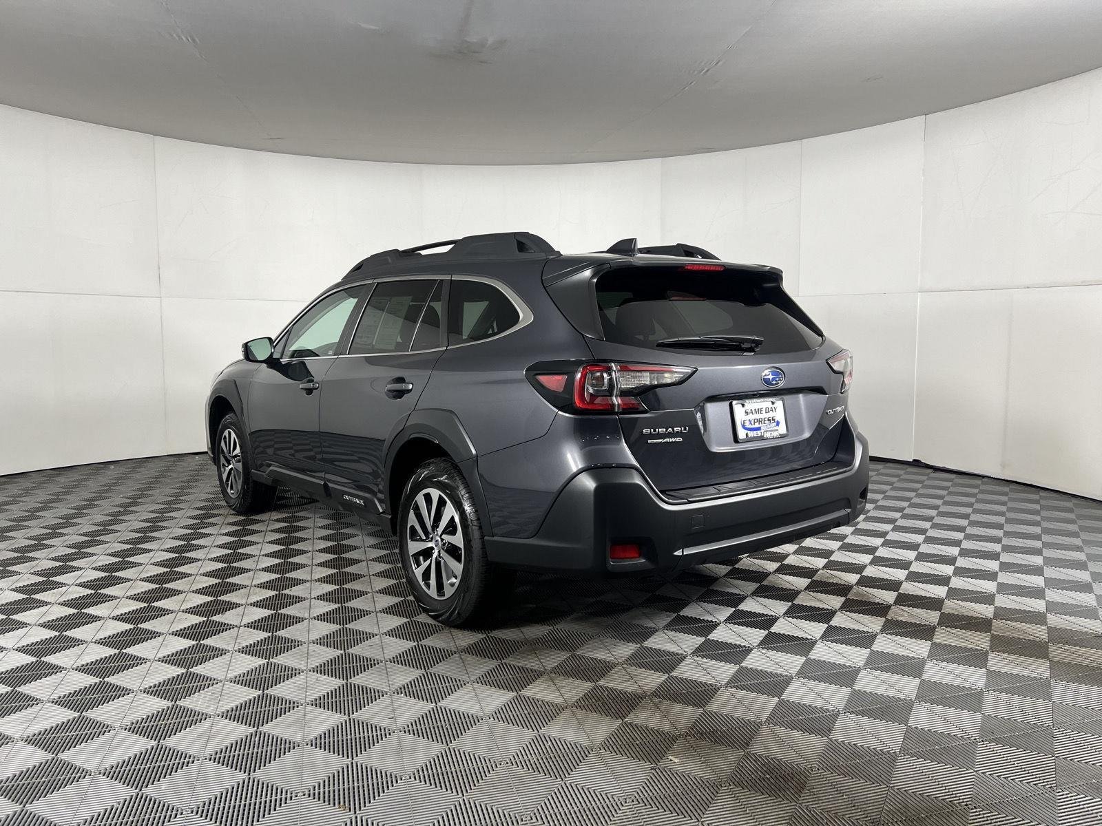 Certified Used 2024 Magnetite Gray Metallic Subaru Premium image 5