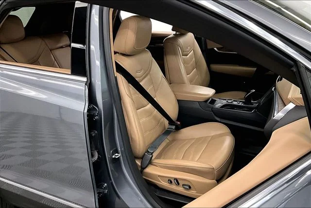 Used 2022 Satin Steel Metallic Cadillac Premium Luxury image 8