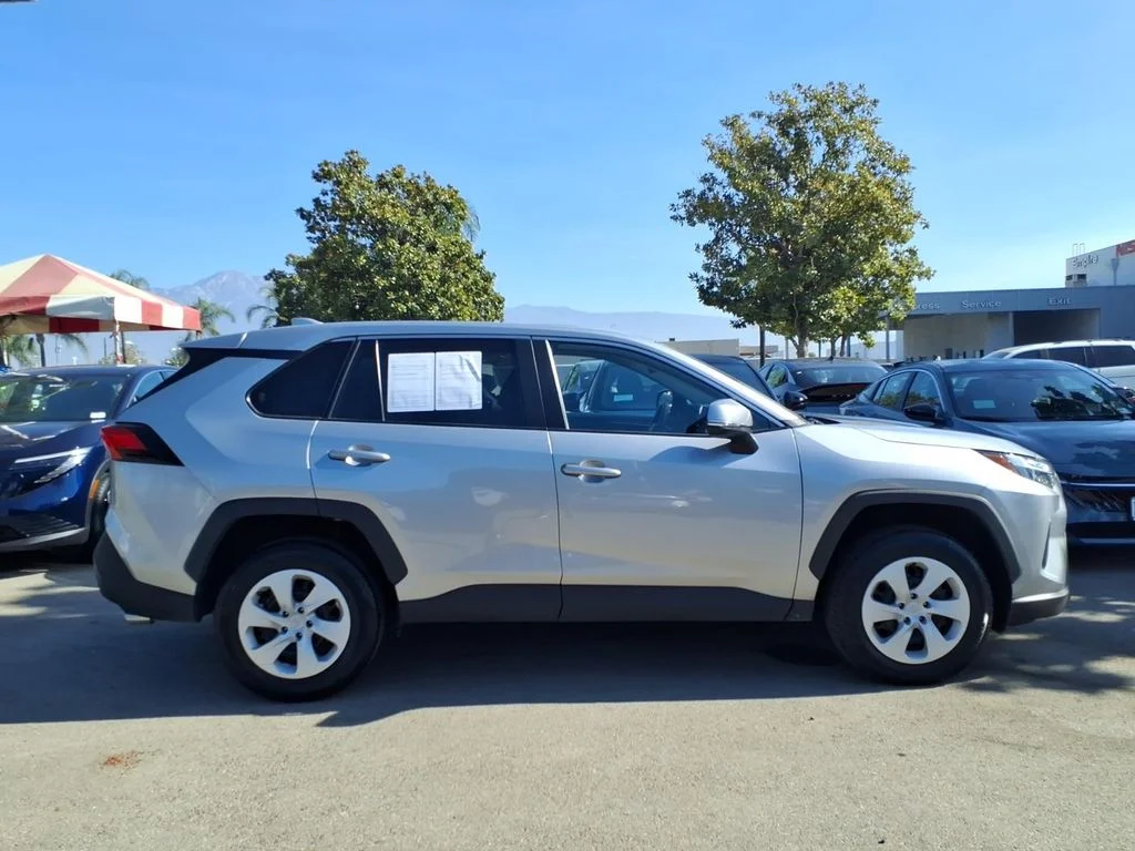Used 2025 Silver Toyota LE image 35