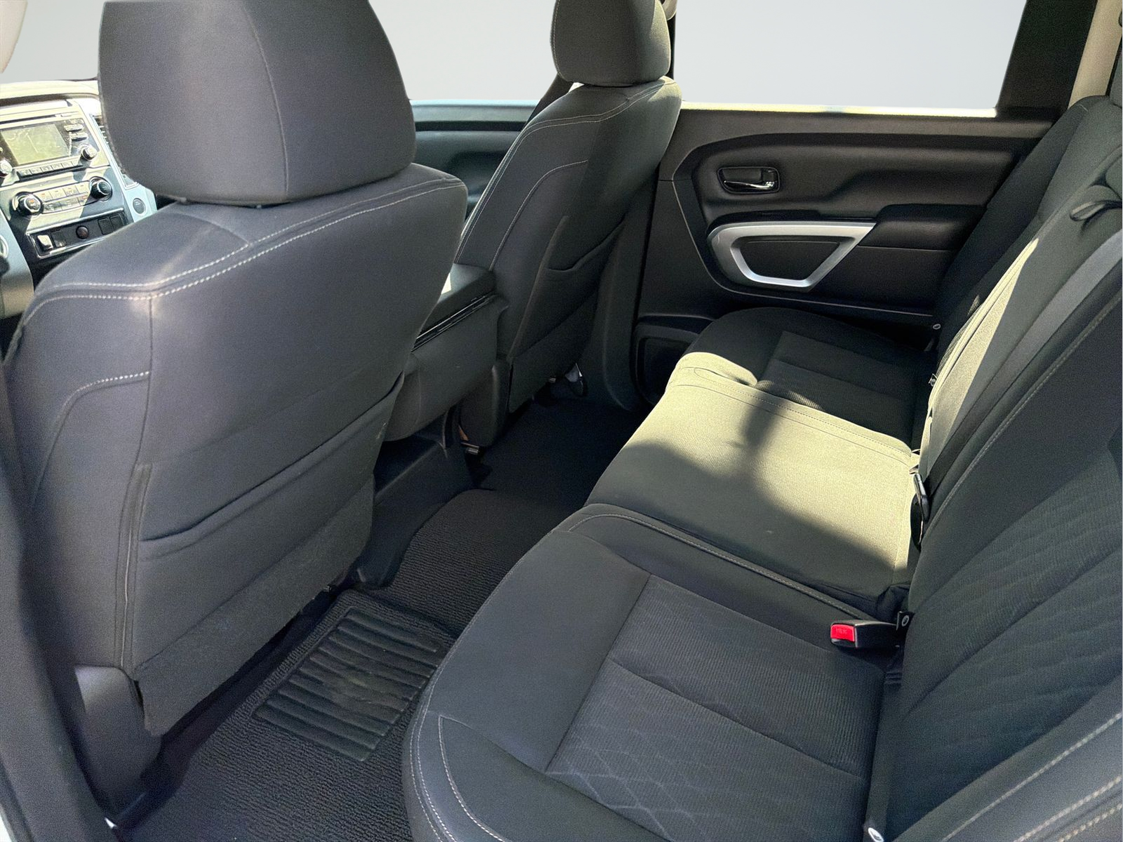 Used 2017 White Nissan SV image 27