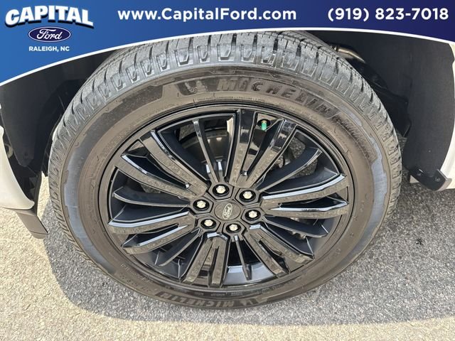 Used 2025 White Ford Platinum image 13