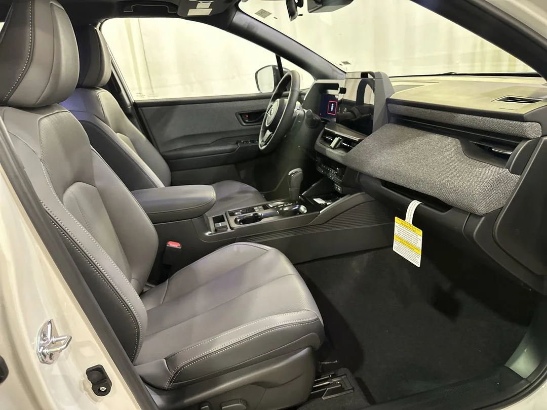 New 2026 Crystal White Pearl Subaru Limited image 15