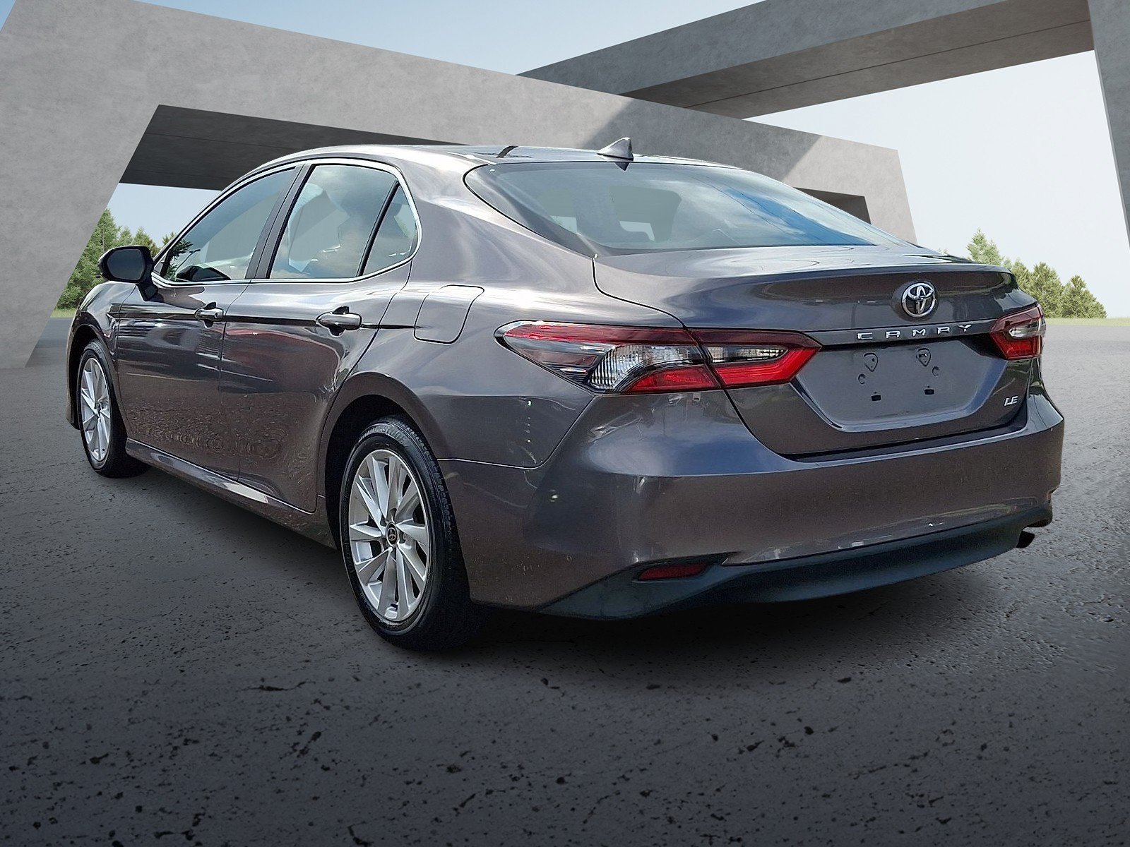 Used 2023 Gray Toyota LE image 3