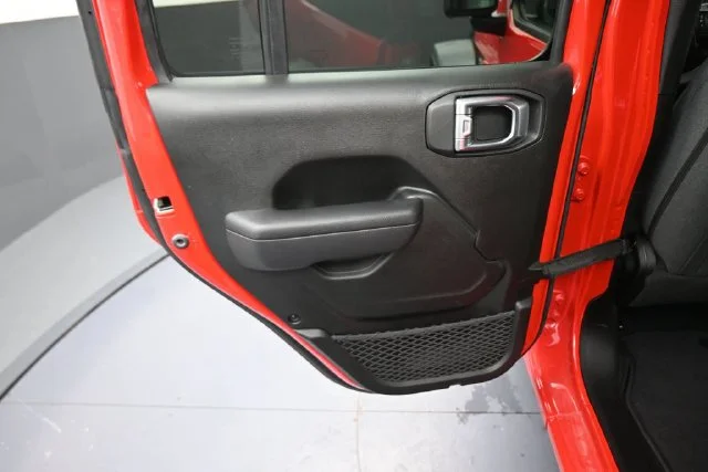 Used 2024 Red Jeep Sport S image 26