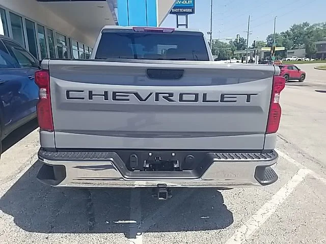 2024 Chevrolet Silverado 1500 LT - Photo 18