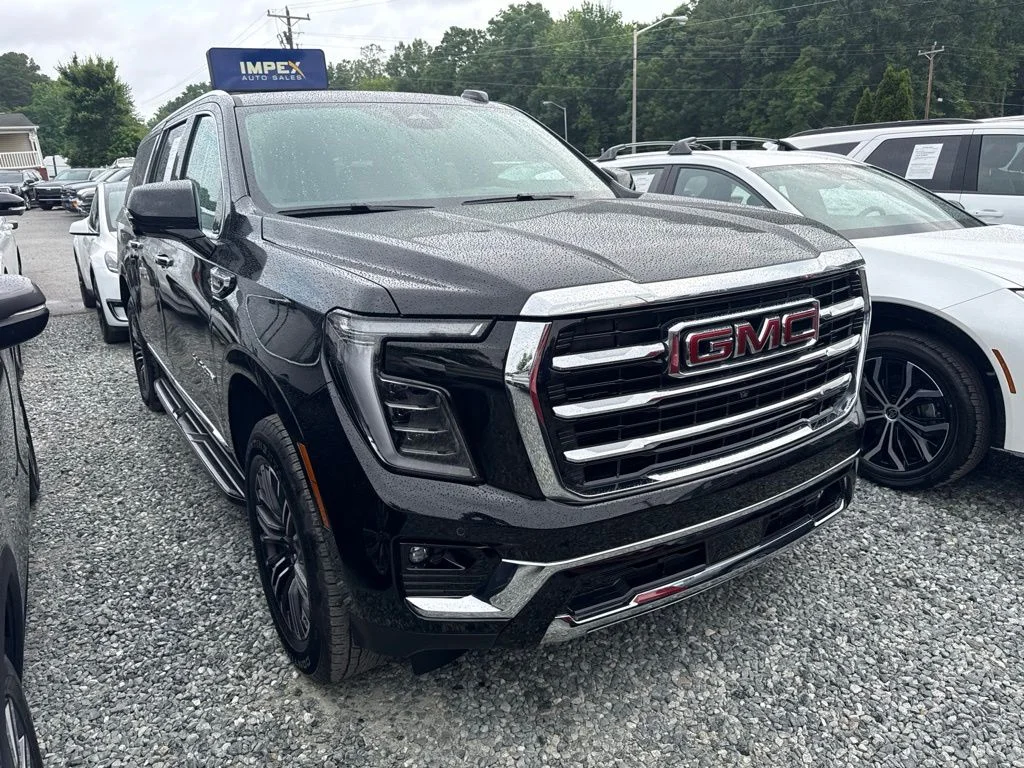 Used 2025 Black GMC Elevation image 2